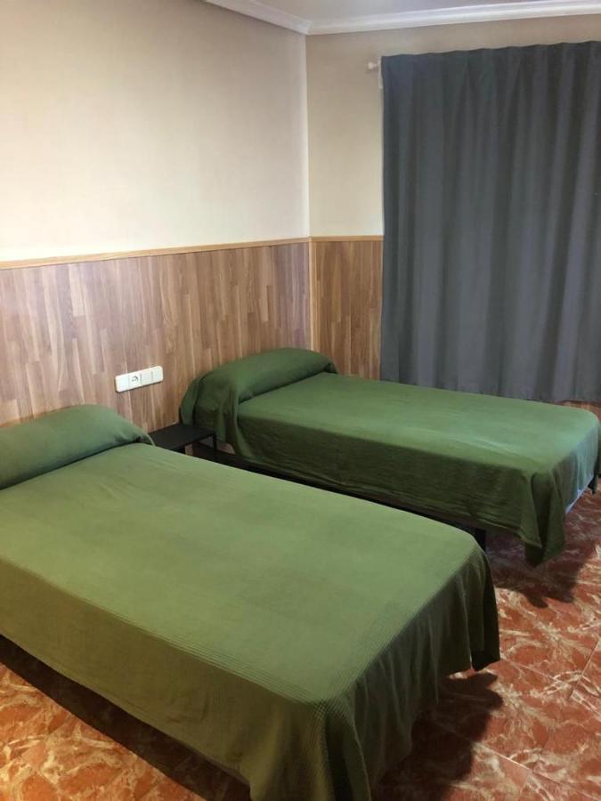 Hotel Manises Extérieur photo