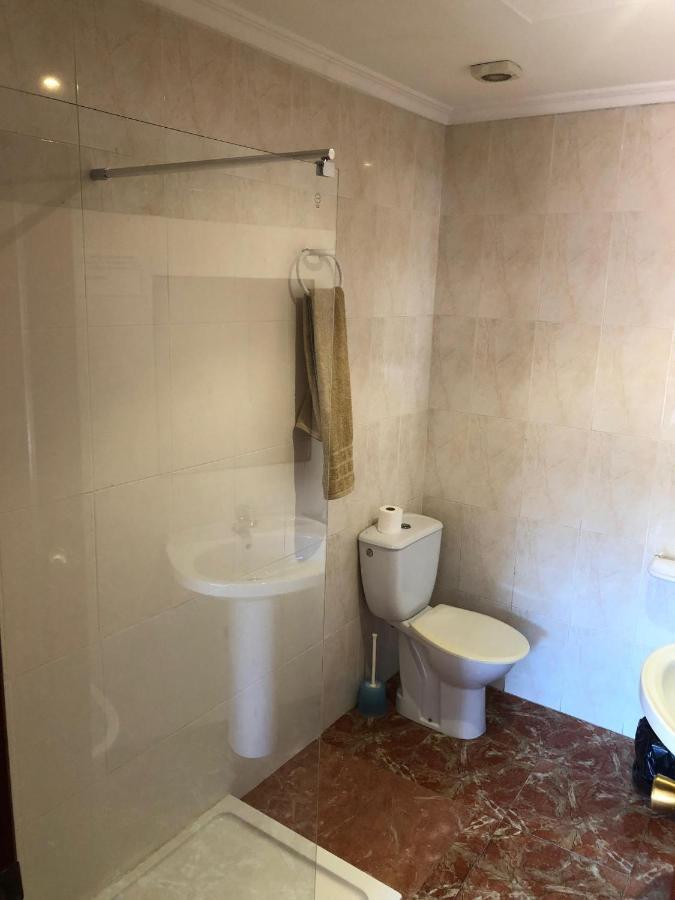Hotel Manises Extérieur photo